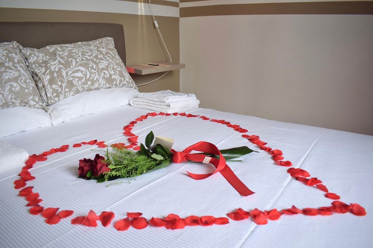 Hotel Good Vibes Pisa Esterno foto
